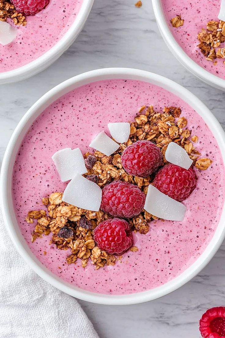 Avietės: rožinis gamtos džiaugsmas jūsų lėkštėje